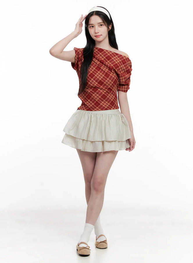 plaid-asymmetric-ruched-off-shoulder-top-cl516 / Red