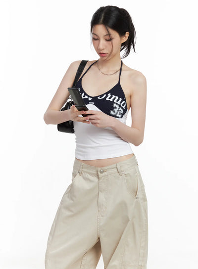 contrast-graphic-halter-top-cu530 / White