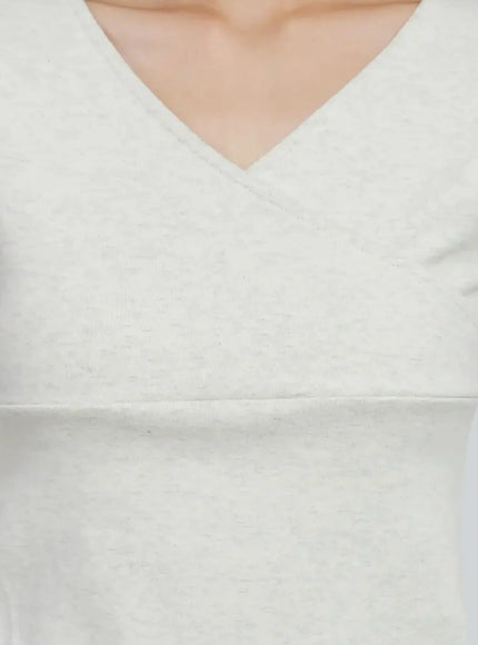 casual-v-neck-long-sleeve-top-io530