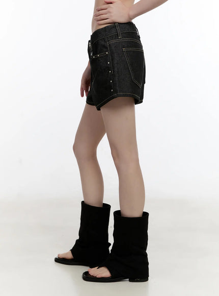 no-fade-studded-denim-shorts-cl504