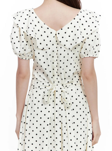 vintage-inspired-polka-dot-dress