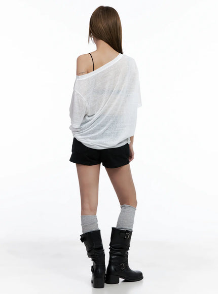 sheer-graphic-off-shoulder-tee-cl510