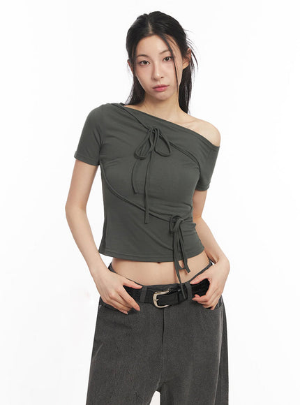 ribbon-tie-one-shoulder-crop-top-iy529