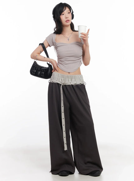 eyelet-belted-trousers-ic503
