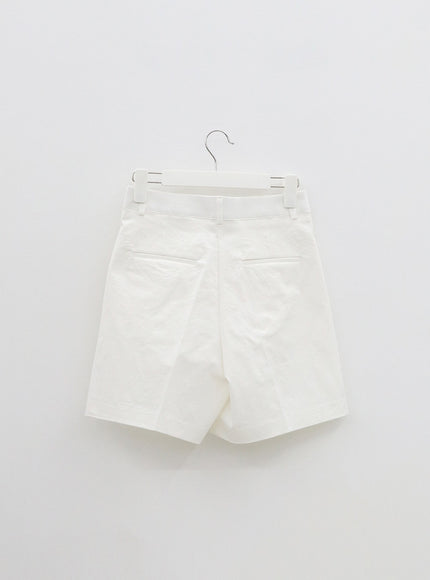 Tailored Bermuda Shorts OF322