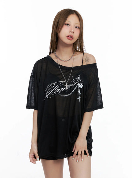 sheer-graphic-off-shoulder-tee-cl510 / Black