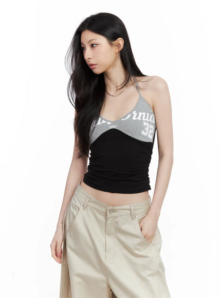 contrast-graphic-halter-top-cu530 / Black