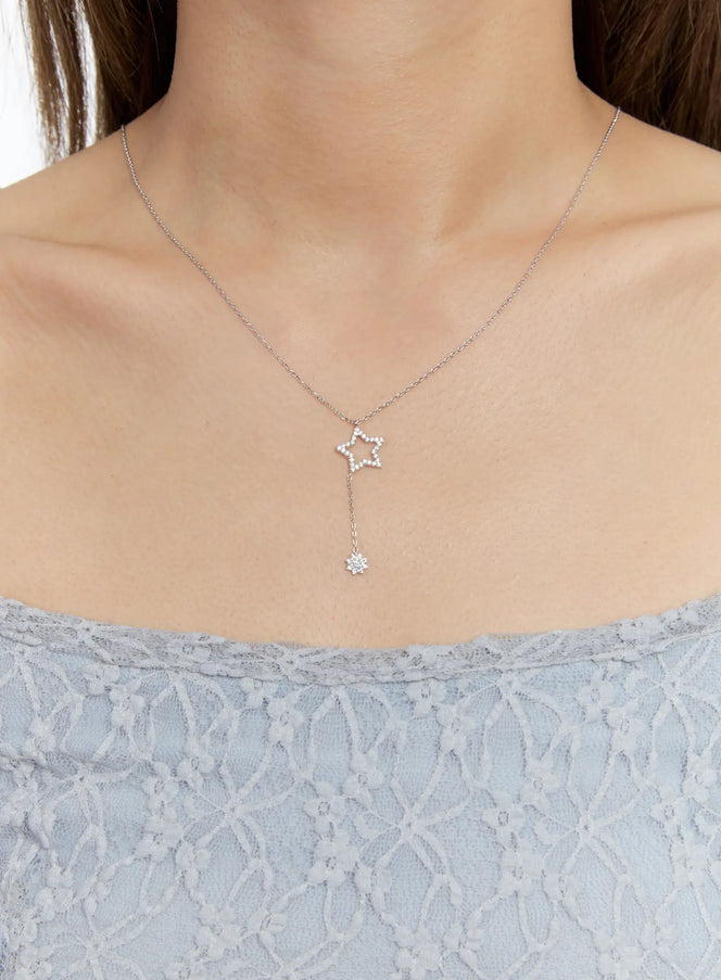 acc-falling-flora-star-necklace-kc1008