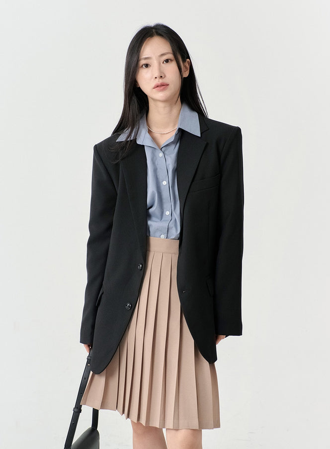 Basic Two Button Blazer with Pocket OS06