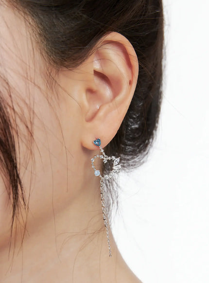 Elegant Wing Drop Earrings IN510