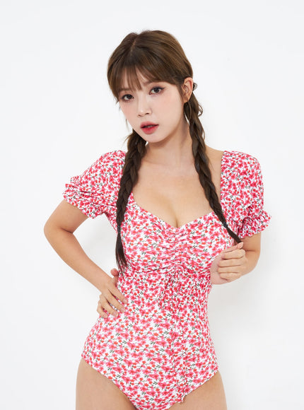 short-sleeve-flower-swimsuit-iu301