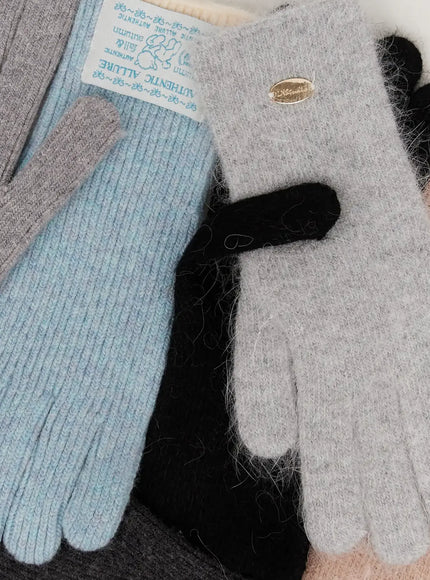 metal-pendant-warm-gloves-in510