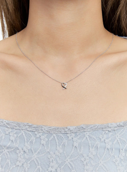 acc-trailing-heart-necklace-kc1008