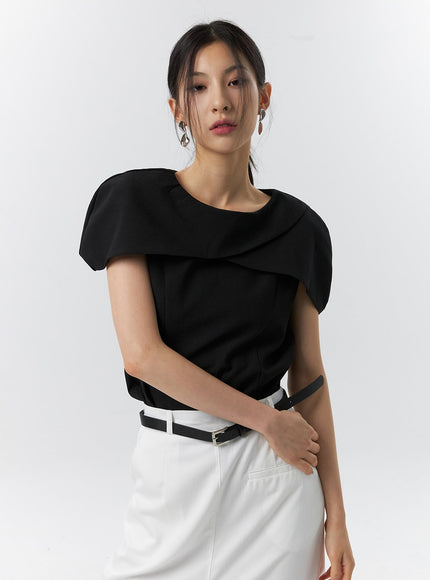 wide-collar-blouse-il326