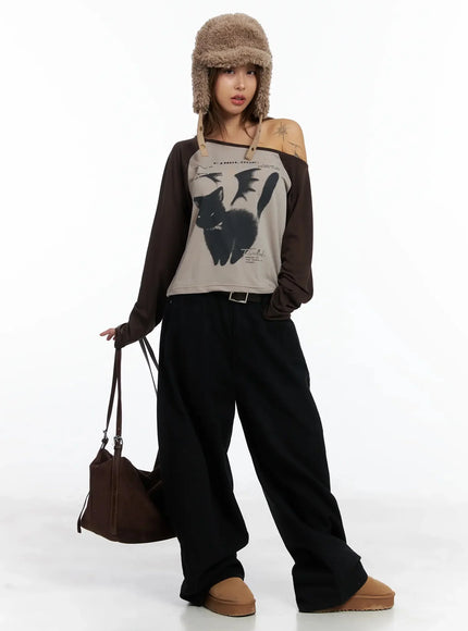 contrasting-graphic-one-shoulder-top-in528