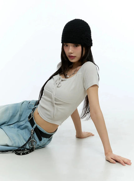 ribbon-detail-crop-top-iu524 / Beige