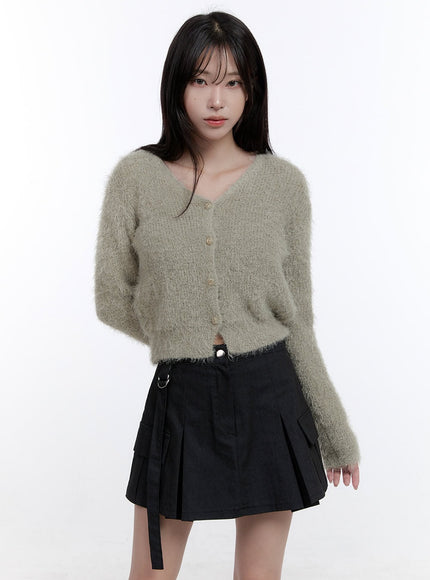 v-neck-fuzzy-crop-cardigan-co418 / Beige