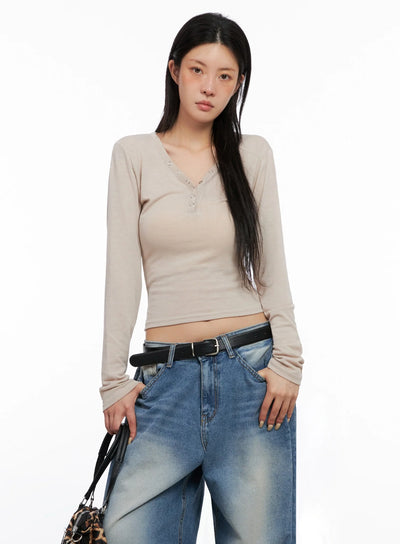 slim-fit-long-sleeve-henley-tee-is515 / Beige