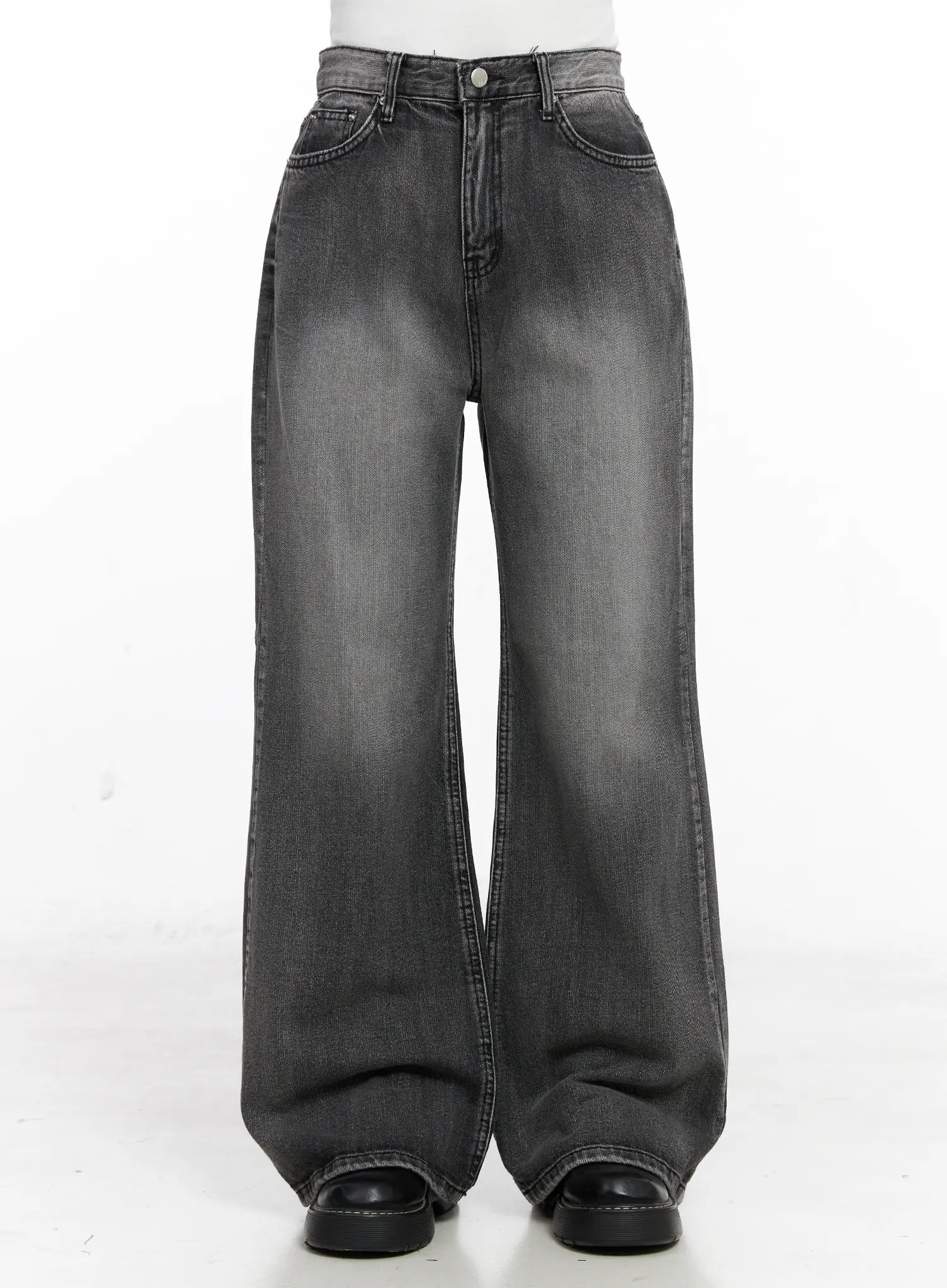 yunah-washed-semi-wide-jeans-co524 / Black