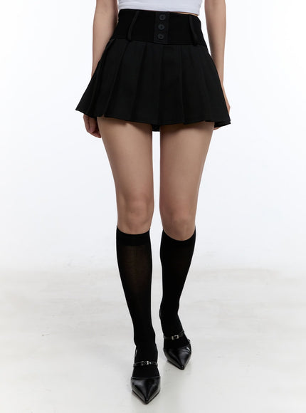 pleated-buttoned-mini-skirt-iu503 / Black