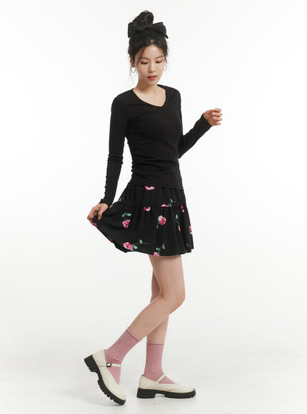 floral-graphic-flare-mini-skirt-of428 / Black