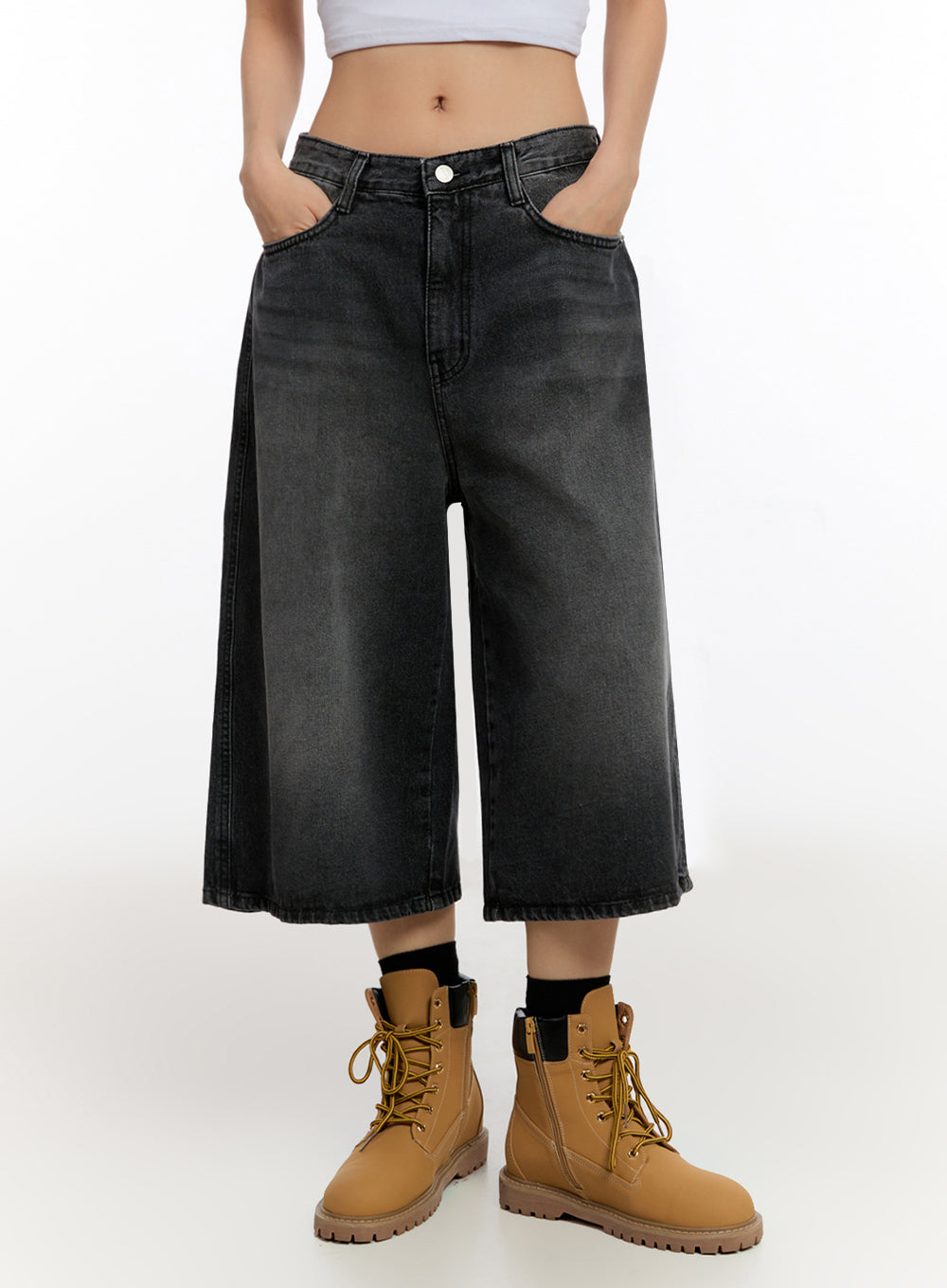 washed-wide-leg-jorts-iu509 / Black