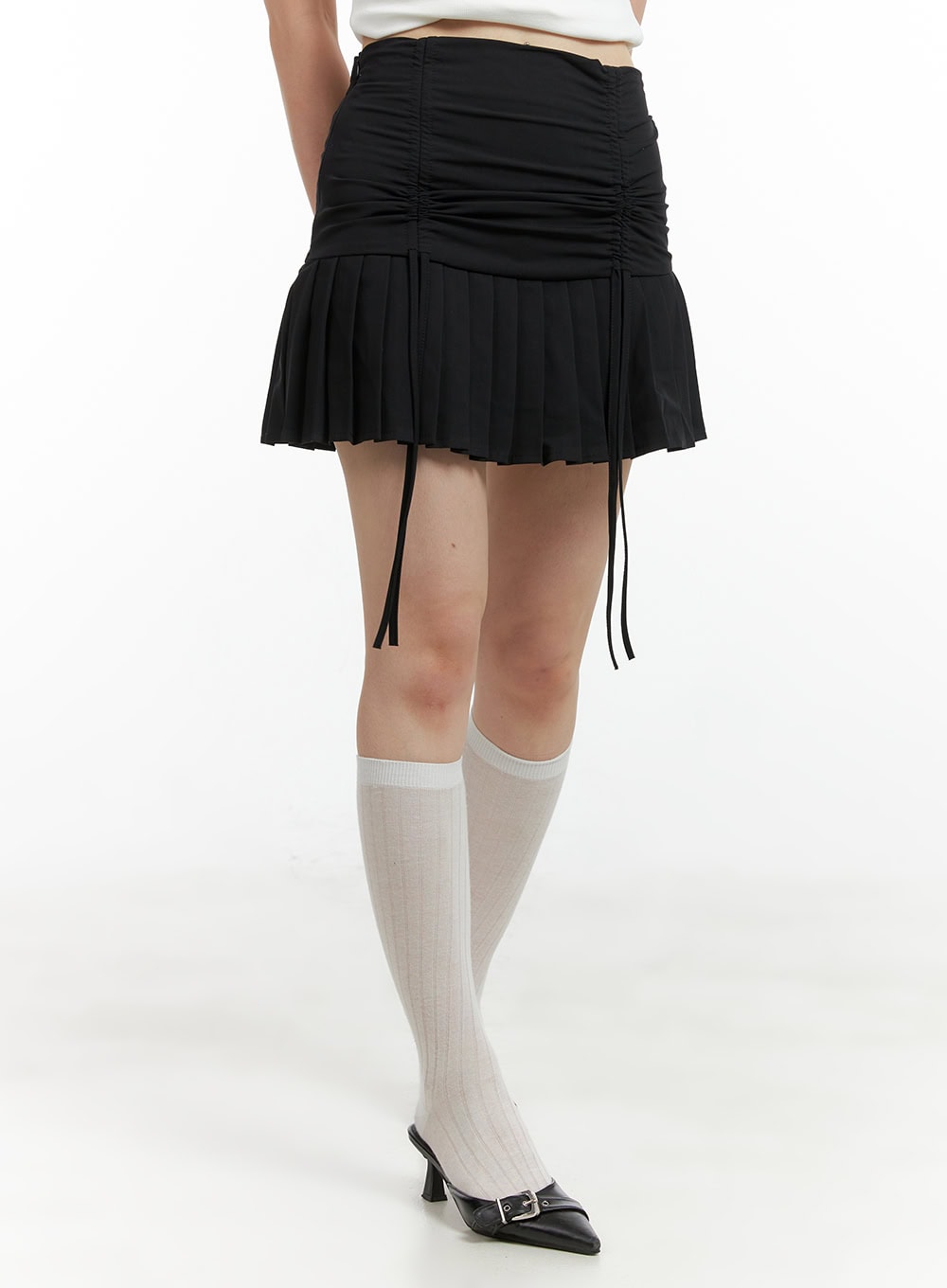 shirred-pleated-mini-skirt-cl422 / Black