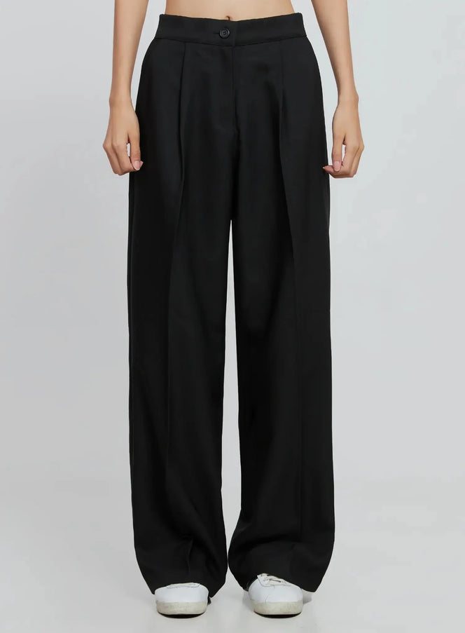wide-leg-pintuck-slacks-in507 / Black