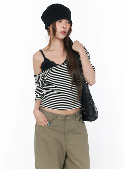 striped-u-neck-crop-tee-cy529 / Black