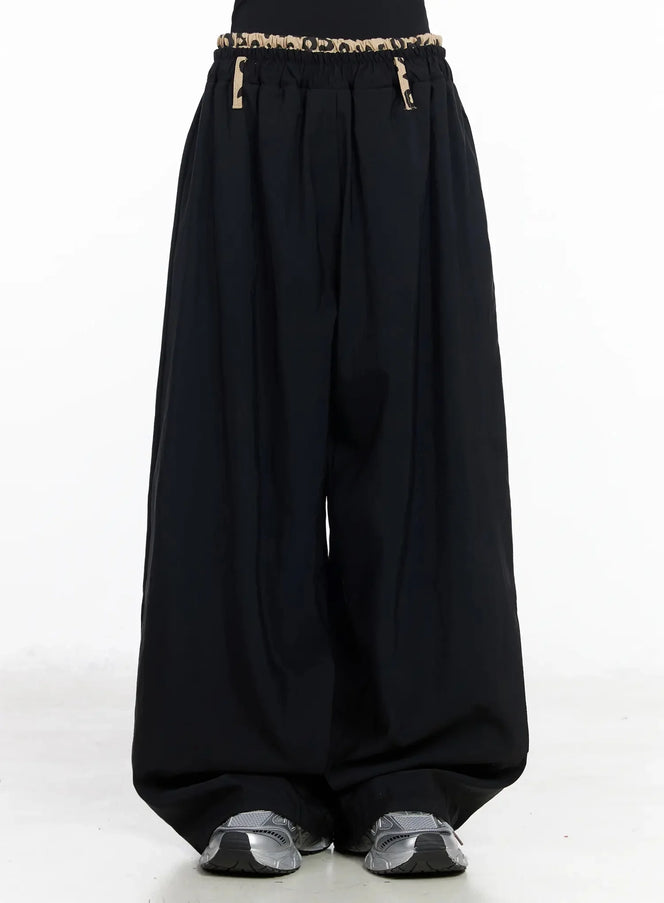 graphic-trim-wide-leg-pants-iy511 / Black