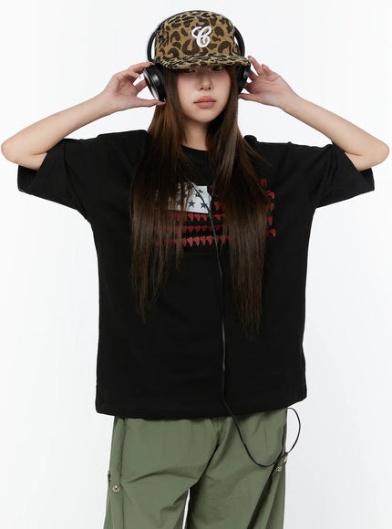 oversized-graphic-tee-cy519 / Black