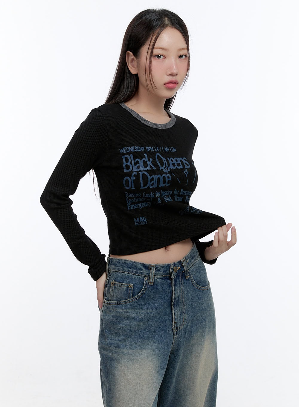 snugscript-crop-top-cs406 / Black