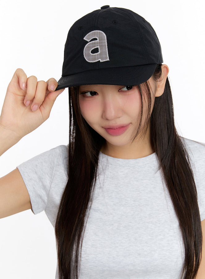 a-graphic-patch-hat-iu509 / Black