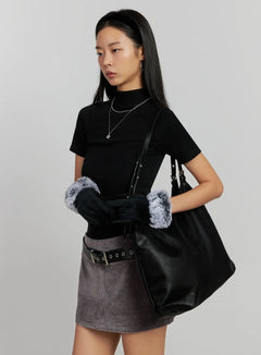 mock-neck-short-sleeve-top-ij502 / Black