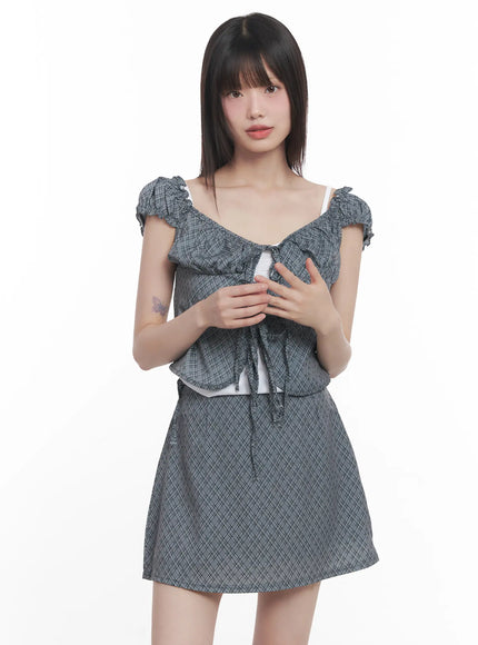 puff-sleeve-plaid-top-cu518 / Black