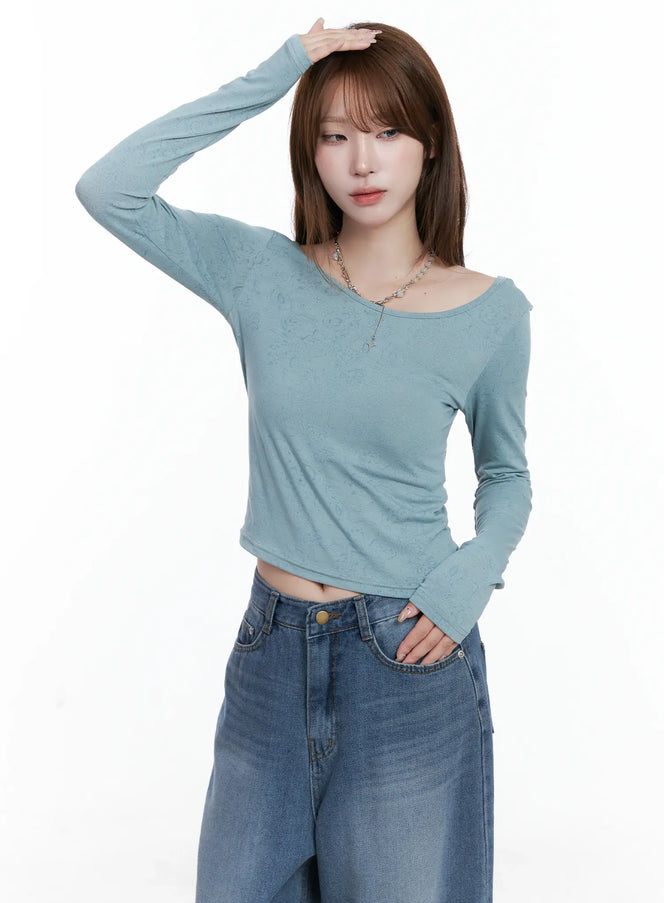 paisley-print-long-sleeve-crop-top-cs501 / Blue