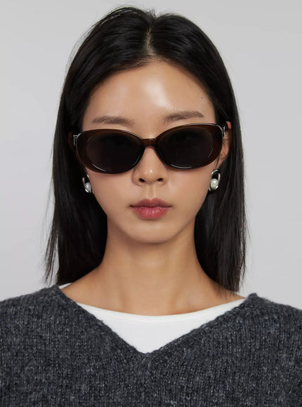 jewel-slim-oval-sunglasses-ij508 / Brown