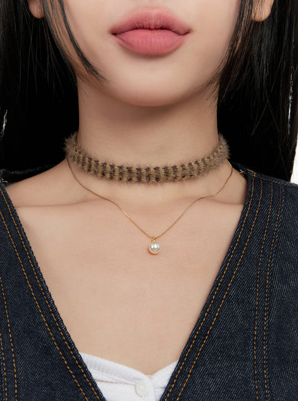 faux-fur-choker-necklace-cn506 / Brown