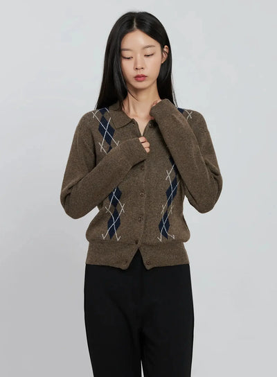 button-up-knit-cardigan-in507 / Brown