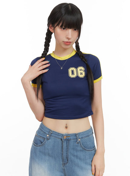 color-contrast-lettering-crop-top-cg409 / Dark blue