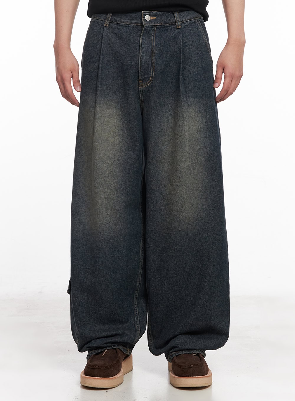 【MENSPANDA】★送料・関税込★Denim Pintuck Wide Baggy Pants Men's Baggy Pintuck Jeans IY522 - Acubi style | LEWKIN