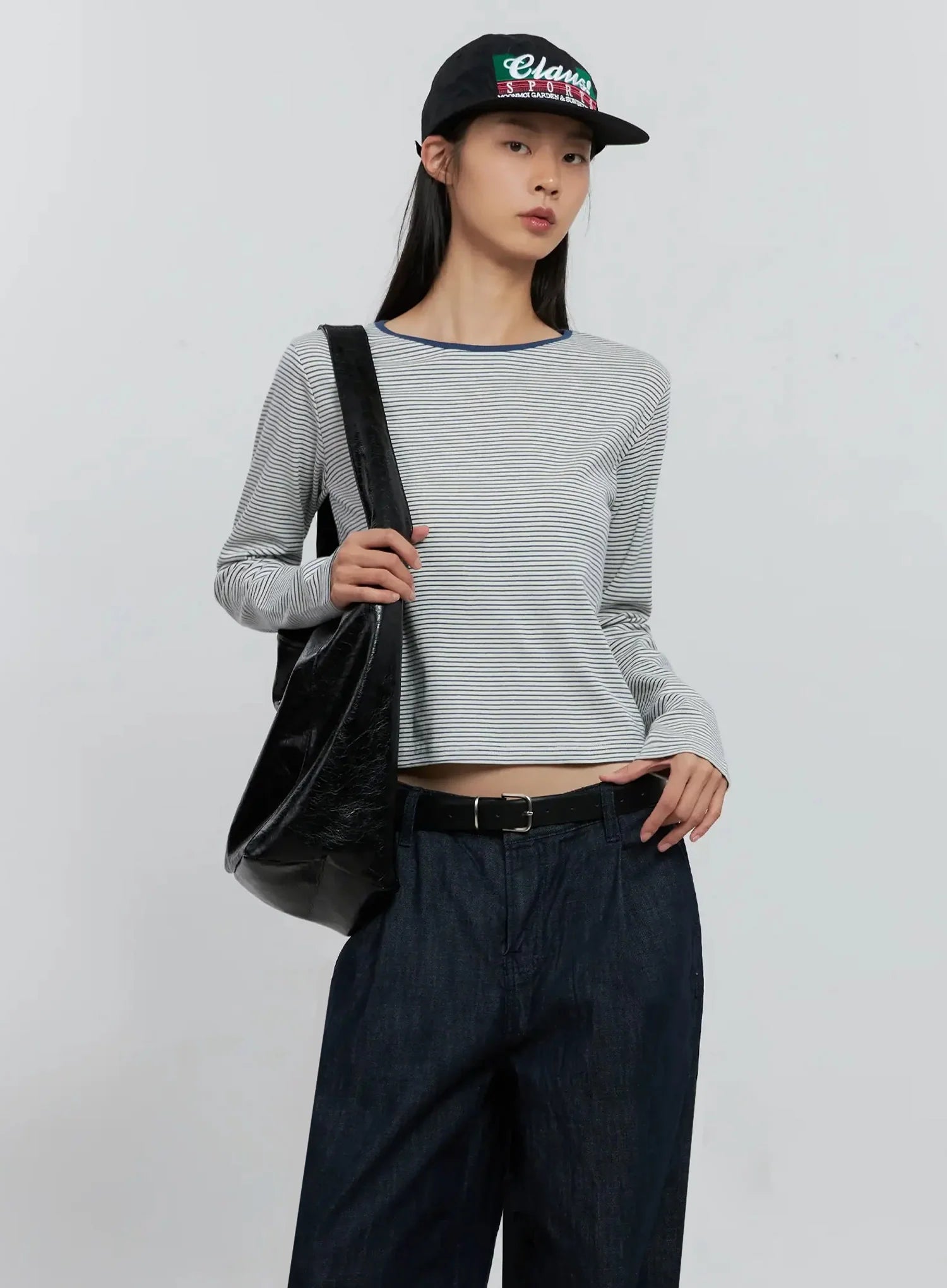 striped-long-sleeve-tee-is516 / Dark blue