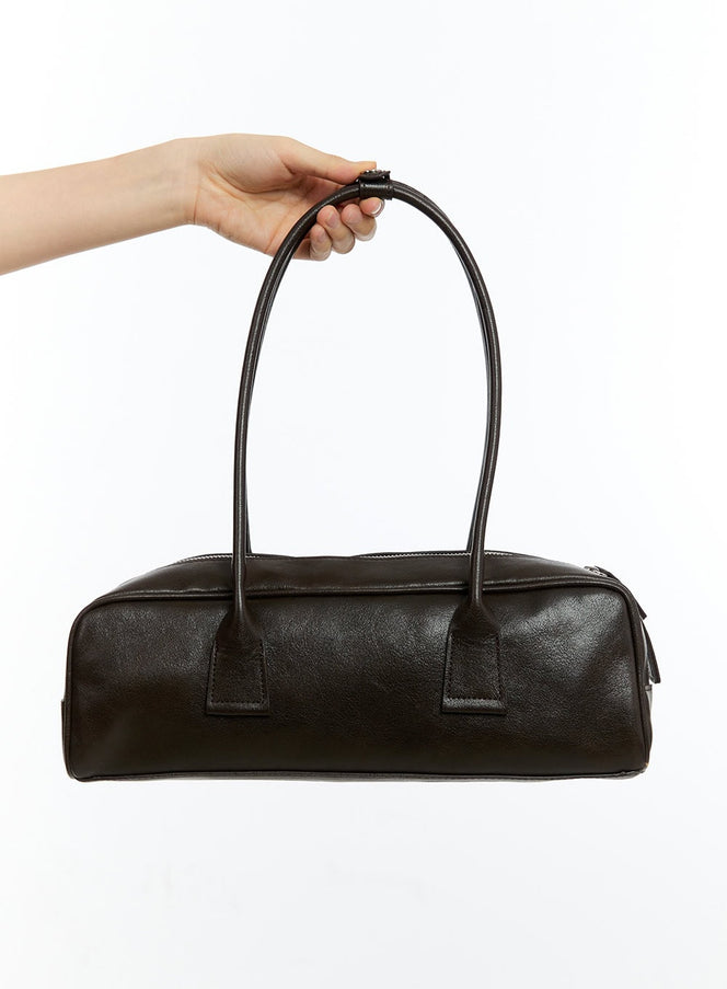 Baguette Faux Leather Shoulder Bag CM521