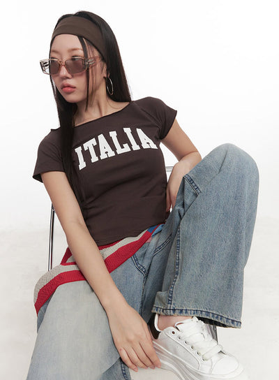 italia-graphic-off-shoulder-top-im528 / Dark brown