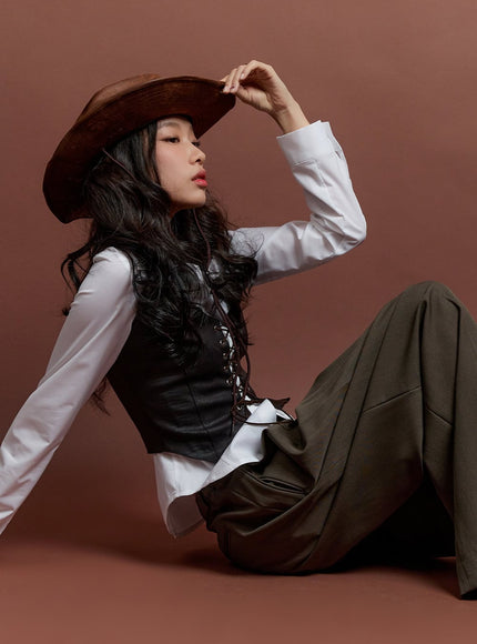 lace-up-faux-leather-crop-vest-cn420 / Dark brown