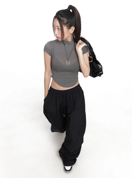 slim-fit-mock-neck-crop-top-cu517 / Dark green