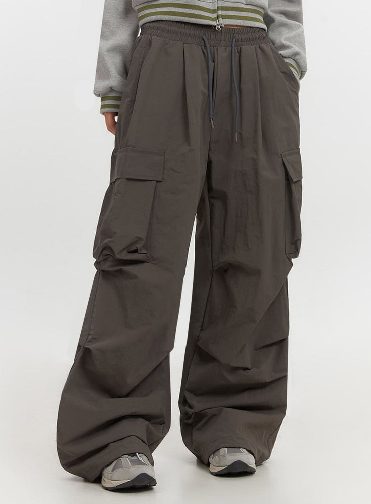 pocketed-wide-leg-cargo-pants-if510 / Dark gray