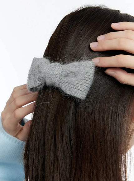 soft-angora-bow-hair-clip-id526 / Gray