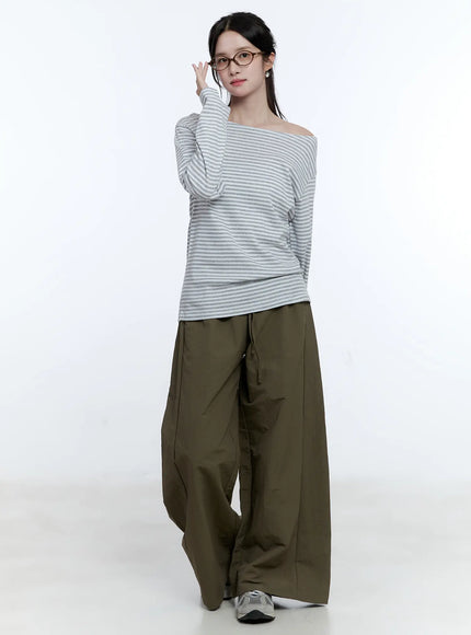wide-boat-neck-loose-fit-top-cg513 / Gray