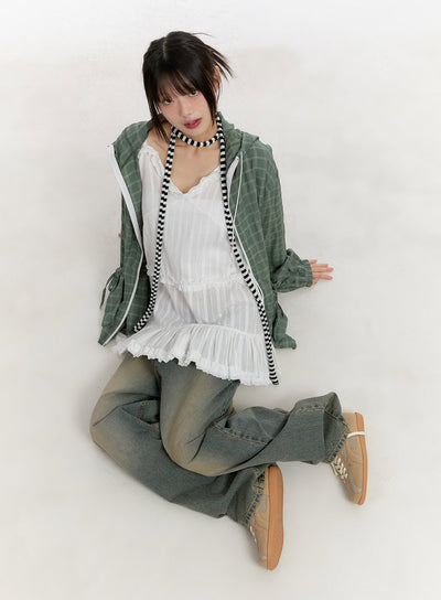 ribbon-pocket-checkered-hooded-jacket-ca508 / Green
